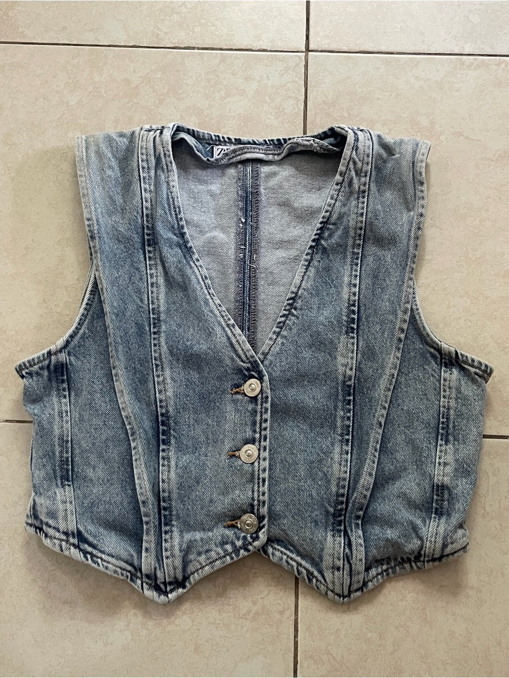 Zara Women's Cropped Washed Jean
Vest